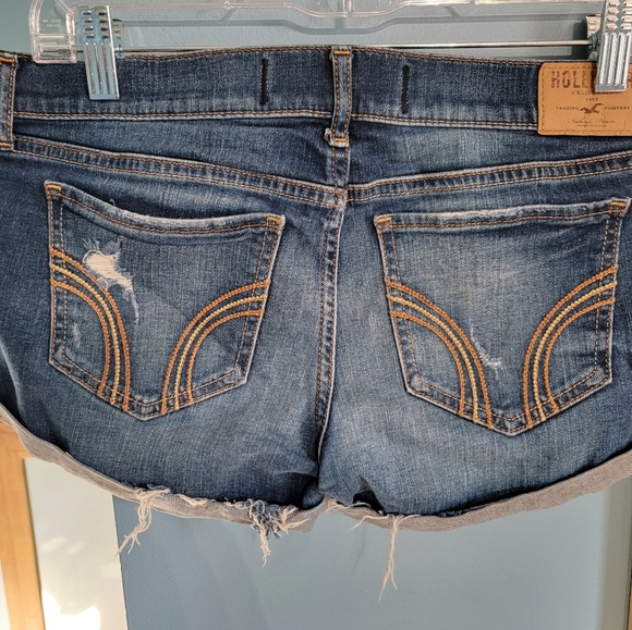 Womens Hollister shorts - Picture 4 of 4